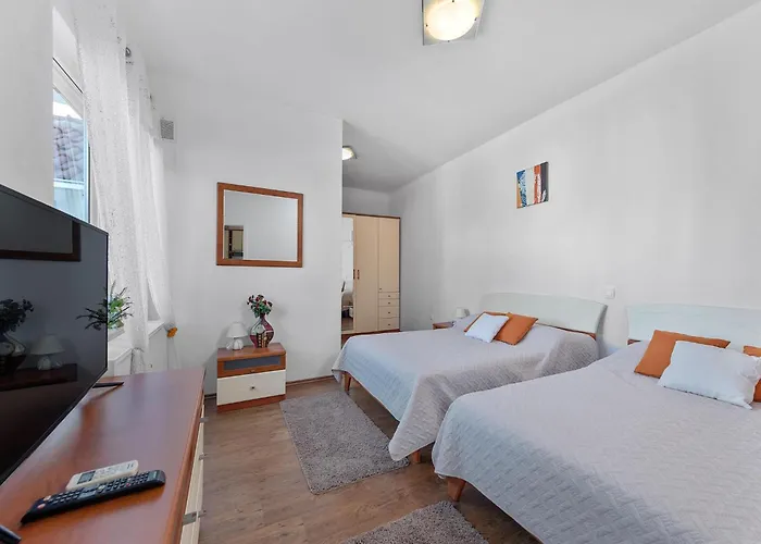 Vakantiehuis Beautiful With Private Sauna *
