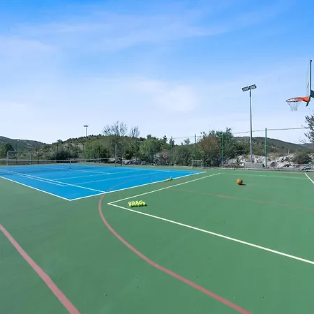 Beautiful With Private Sauna *