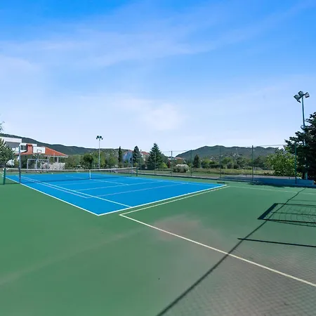 Hébergement de vacances Beautiful With Private Sauna *